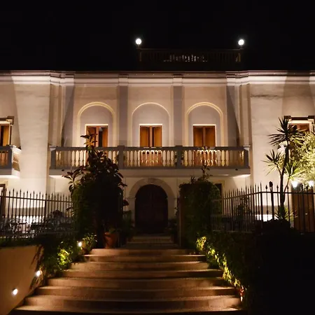 Hotel Villa Cerelis-3