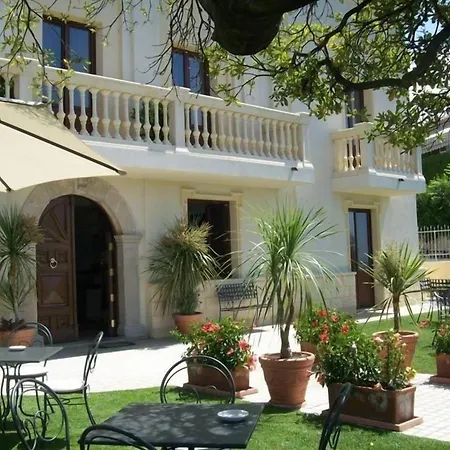 Hotel Villa Cerelis-2